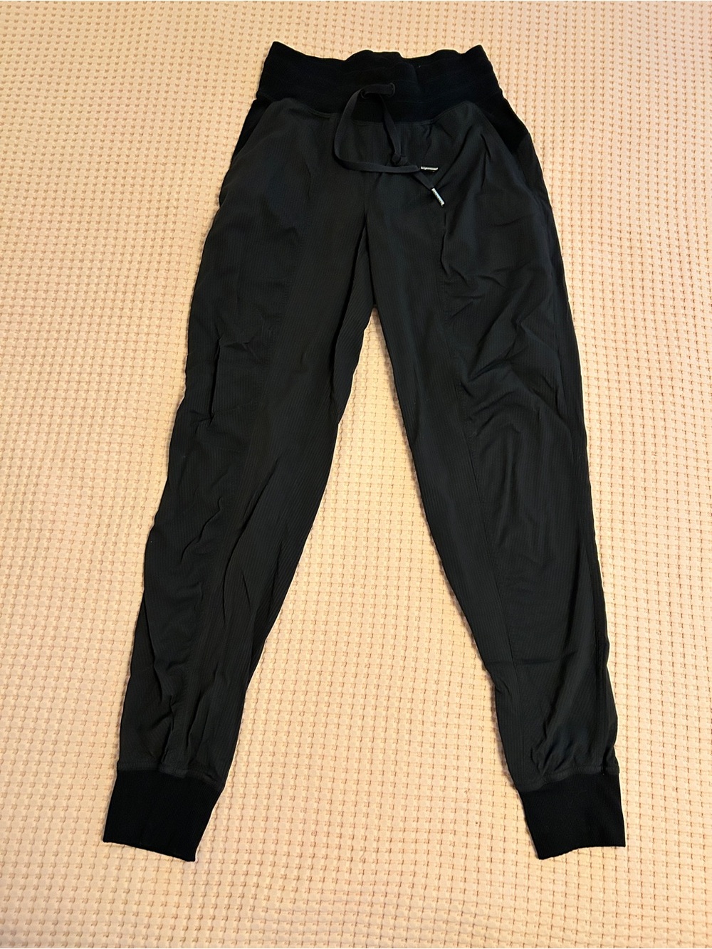 Lululemon Dance Studio Jogger Black Ribbed Swift Fabric Pants Womens Size 0